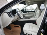 Used 2025 Volvo XC60 T8 Plus w/ Climate Package image 5