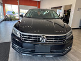 Used 2017 Volkswagen Passat 3.6 SEL Premium image 5