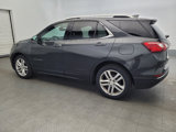 Used 2018 Chevrolet Equinox Premier image 3
