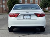 Used 2017 Toyota Camry LE image 5