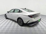 New 2025 Hyundai Sonata Limited image 3
