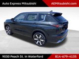 New 2025 Mitsubishi Outlander SE image 5