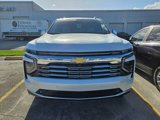 New 2025 Chevrolet Suburban Premier image 2