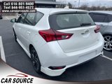 Used 2016 Scion iM image 2