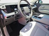 New 2026 Hyundai Ioniq 9 SEL image 3