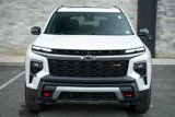 Used 2025 Chevrolet Traverse Z71 image 2