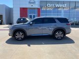New 2025 Nissan Pathfinder Platinum image 2