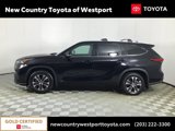 Used 2022 Toyota Highlander XLE image 4