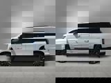 Used 2025 Cadillac Escalade ESV V image 3