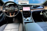 New 2025 Jeep Grand Cherokee Summit image 5
