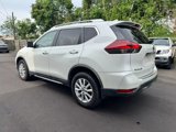 Used 2018 Nissan Rogue SV w/ Premium Package image 4