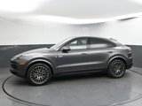 Certified 2022 Porsche Cayenne Coupe image 2