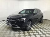 Used 2025 Mercedes-Benz GLC 300 4MATIC image 3