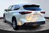 Used 2021 Toyota Highlander L image 2
