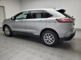 Used 2022 Ford Edge SEL image 3