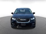 Used 2024 Chrysler Pacifica Touring-L image 3