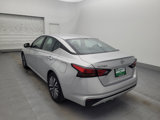 Used 2023 Nissan Altima 2.5 SV image 5