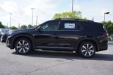 New 2025 Honda Pilot Touring image 2
