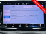 Used 2022 Chrysler Pacifica Touring-L image 6