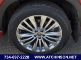 Used 2023 Toyota Highlander L image 5