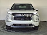 New 2025 Mitsubishi Outlander SE image 2