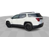 Certified 2022 GMC Acadia SLE w/ Driver Convenience Package image 5