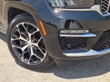 Certified 2025 Jeep Grand Cherokee Summit image 3