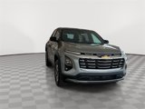 New 2026 Chevrolet Equinox LT w/ Safety and Technology Package image 3