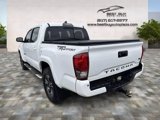 Used 2017 Toyota Tacoma TRD Sport image 4