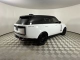 Certified 2025 Land Rover Range Rover SE image 4