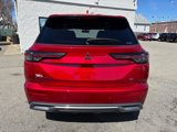 New 2025 Mitsubishi Outlander SE image 3