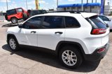 Used 2016 Jeep Cherokee Sport image 3
