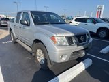 Used 2018 Nissan Frontier SV image 2
