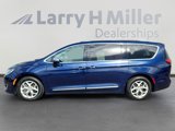 Certified 2020 Chrysler Pacifica Limited image 3