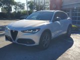 New 2025 Alfa Romeo Stelvio Sprint image 2