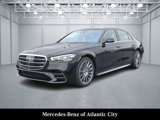 New 2025 Mercedes-Benz S 580 4MATIC Sedan image 2