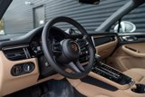 Certified 2025 Porsche Macan image 4