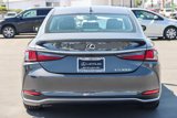 New 2025 Lexus ES 300h w/ Luxury Package image 3