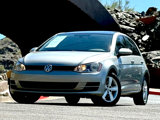 Used 2017 Volkswagen Golf 4-Door image 2