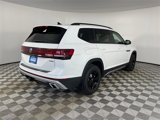 New 2025 Volkswagen Atlas Peak Edition SE image 6