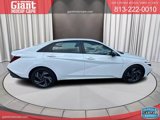 Used 2025 Hyundai Elantra Sport image 2
