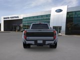 New 2025 Ford F450 Platinum w/ FX4 Off-Road Package image 5