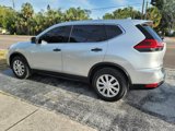 Used 2017 Nissan Rogue S image 5