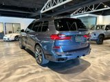 Used 2022 BMW X7 M50i image 3