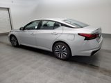 Used 2024 Nissan Altima 2.5 SV w/ SV Premium Package image 3