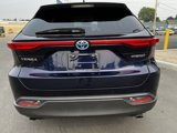 Used 2022 Toyota Venza LE image 4