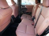 New 2025 Mitsubishi Outlander SEL image 5
