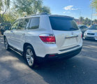 Used 2011 Toyota Highlander Limited image 4