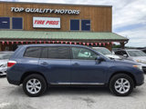Used 2012 Toyota Highlander SE w/ Tow Pkg image 2