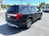 Used 2023 GMC Acadia SLE w/ Driver Convenience Package image 5